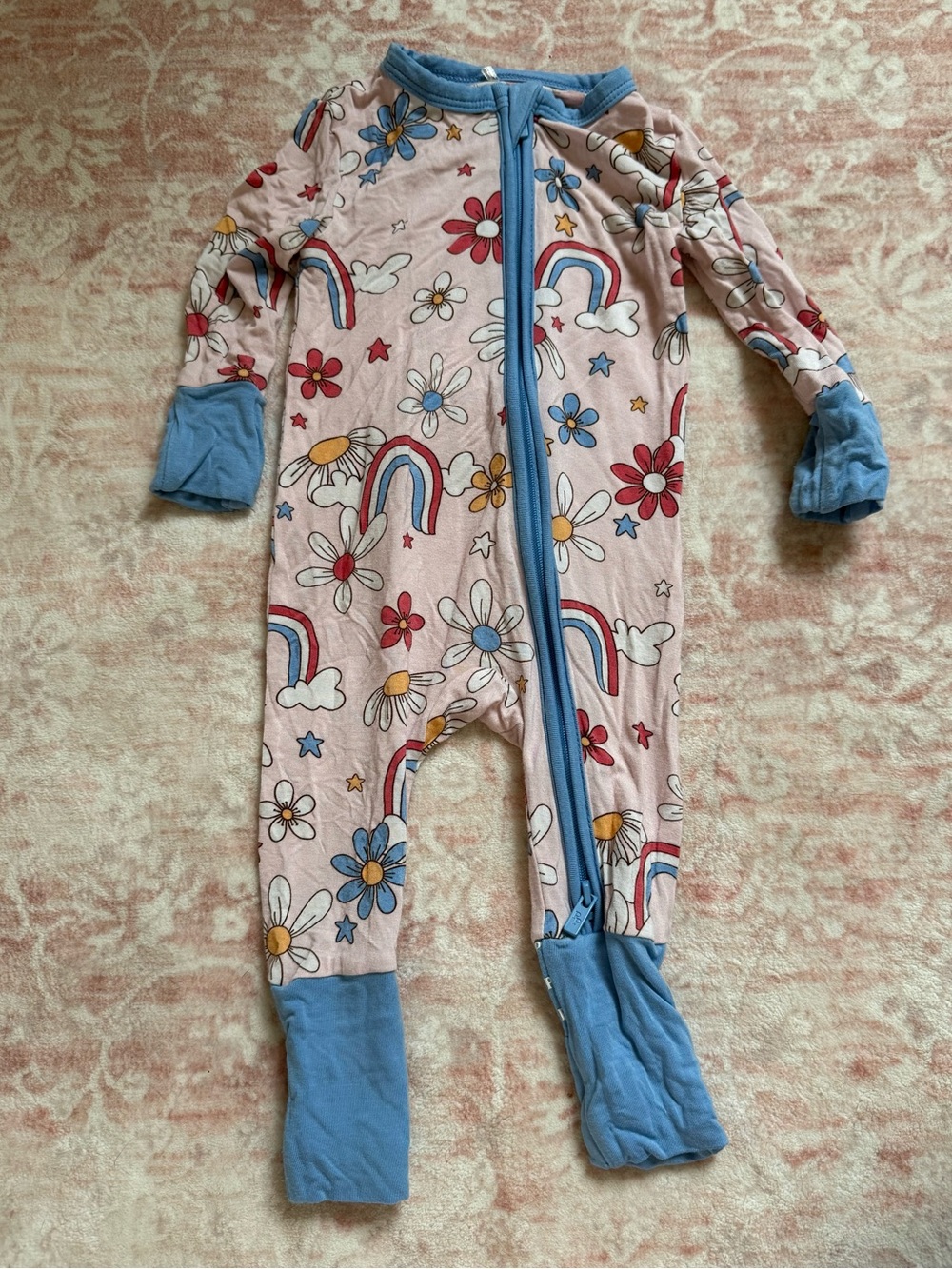 Posh Peanut Red White Blue Rainbow Daisy Convertible Footie Size 0-3 Months